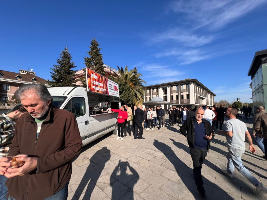 küçükçekmece lokma döktürme